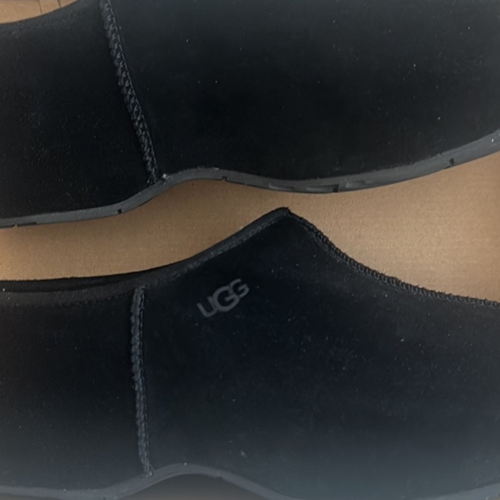 UGG Clog Cottage Black Sz 9 Slip-on Mule
